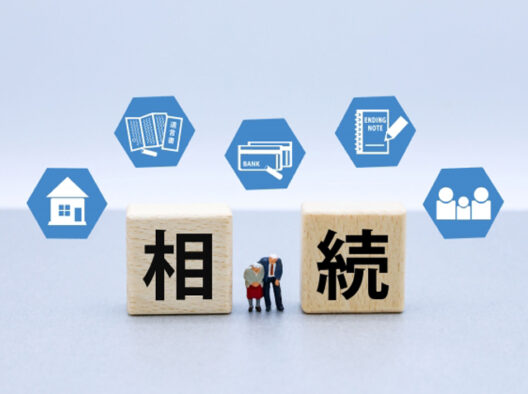 相続した実家はどうする？住む・貸す・売るそれぞれの特徴と判断ポイントを解説